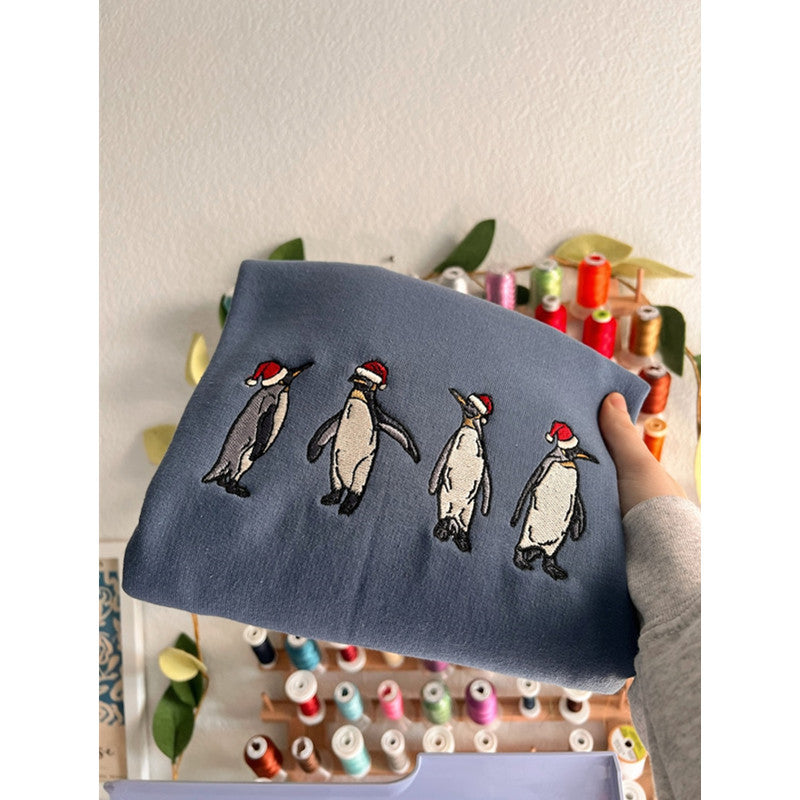 Bestickter Kapuzenpullover mit Weihnachtsmütze und Pinguin-Sweatshirt 