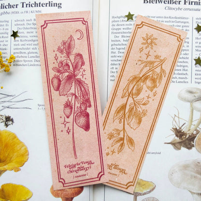 Feifeitech™ Botanical Illustration Bookmark